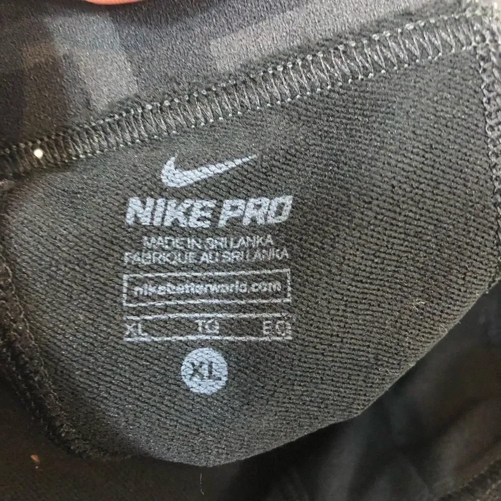 Boys Nike Pro Black Compression Pants Size XL‎